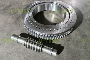 Specialised Slewing Drive Solutions For Heavy-Duty Automated Rotating Equipment